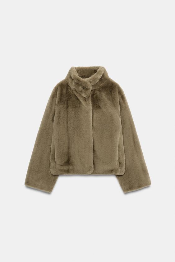 CAZADORA EFECTO PELO - Khaki de Zara - Imagen 0