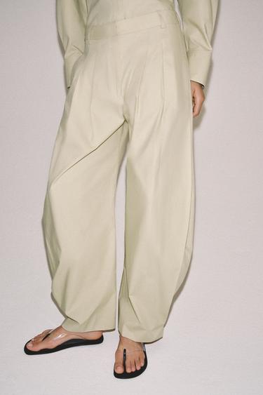 Zara ZW COLLECTION LIMITED EDITION PLEATED PANTS - Light beige