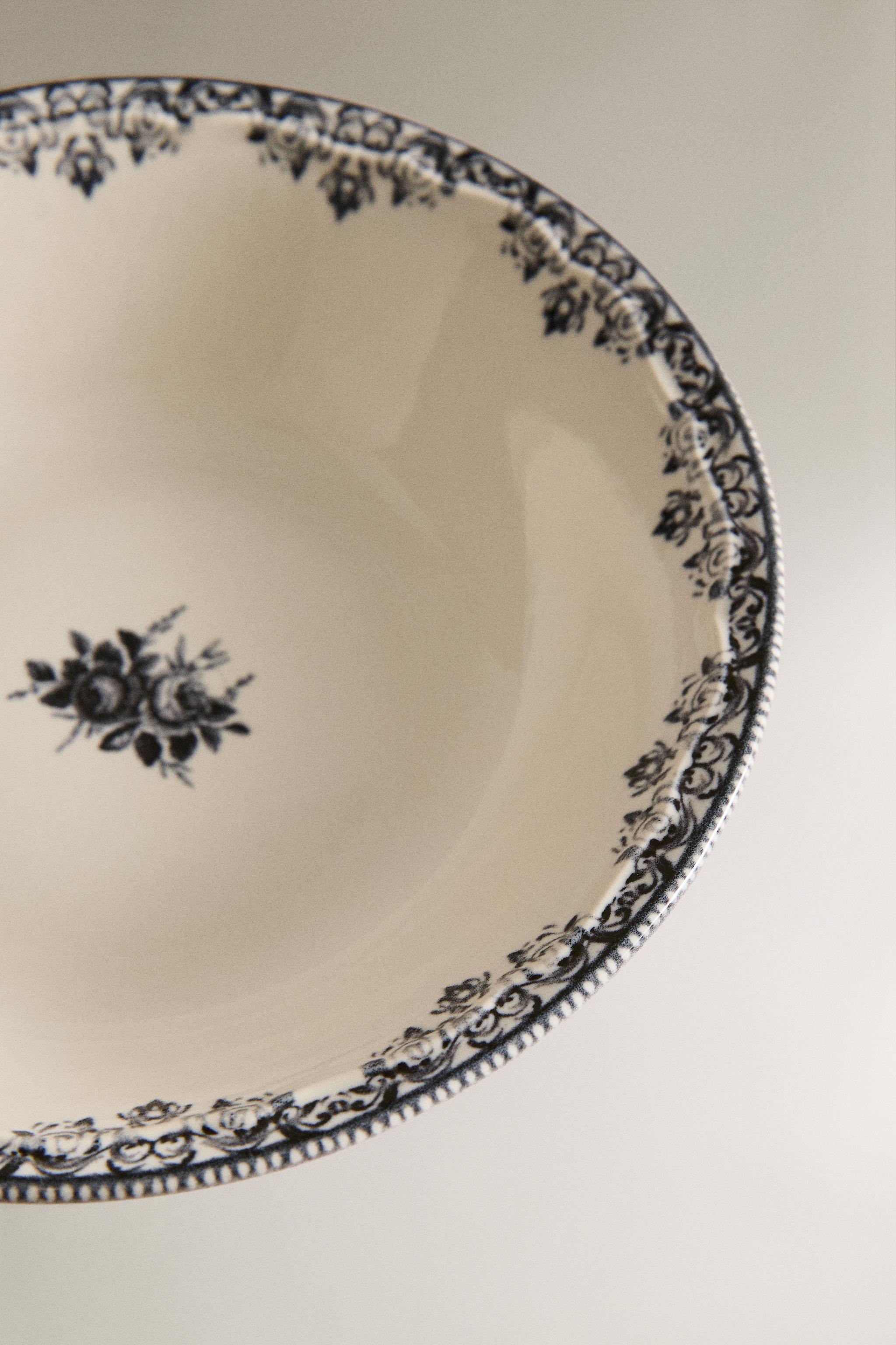 POSITIONED DRAWING DESSERT BOWL