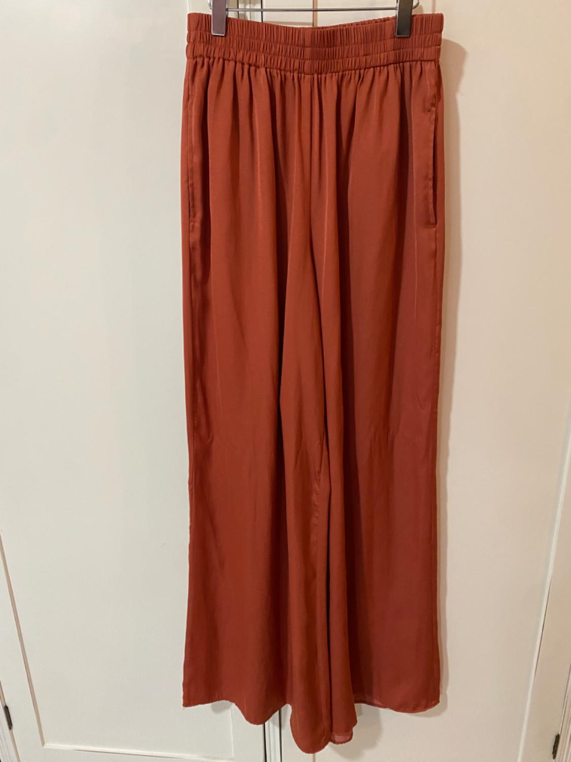 FLOWING WIDE-LEG TROUSERS