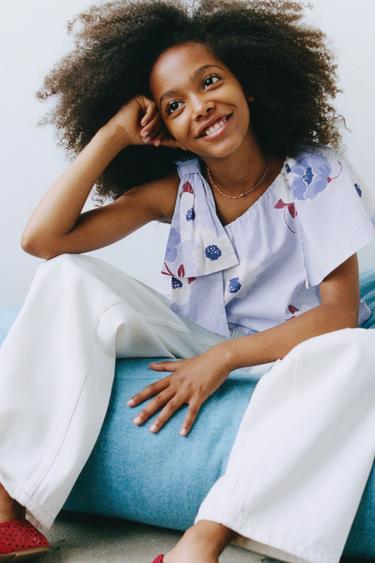Zara ASYMMETRIC FLORAL TOP - Light blue
