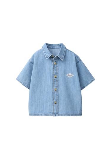ラベル付きデニムシャツライトブルーZaraのラベル付きデニムシャツ - ライトブルー