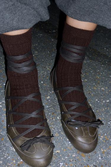 BASIC RIBBED SOCKS — Chocolate 1