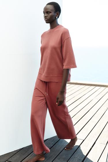 PANTALON LARGE EFFET DÉLAVÉ - Bordeaux de Zara