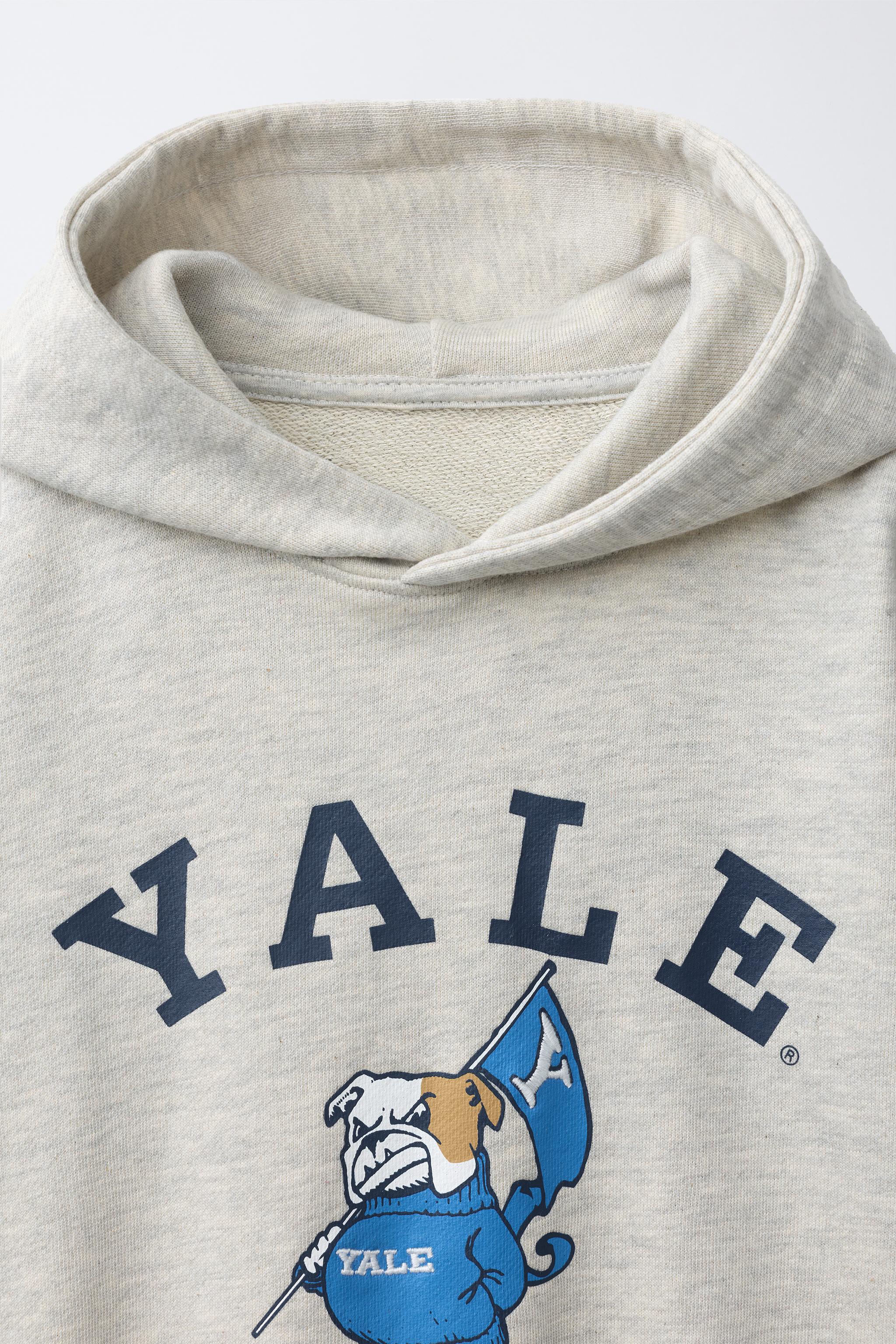 YALE™ PRINT HOODIE