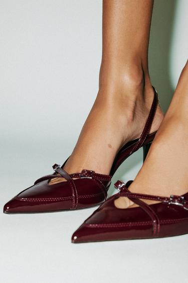 CHAUSSURES À TALONS AVEC BRIDES ET BOUCLES - Bordeaux de Zara - Image 1
