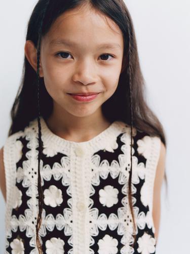 Zara FLORAL KNIT VEST - Ecru