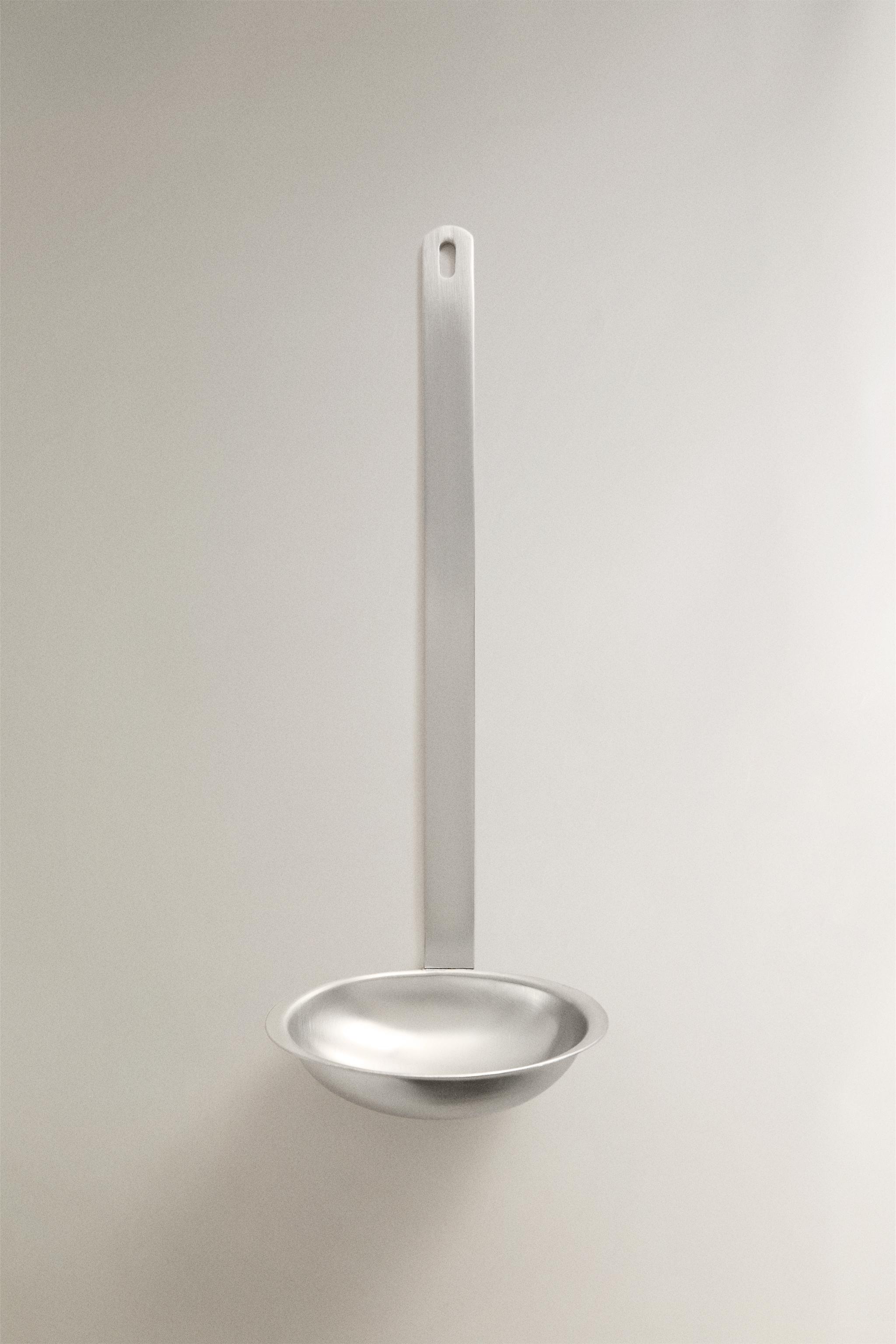 STAINLESS STEEL LADLE — Steel