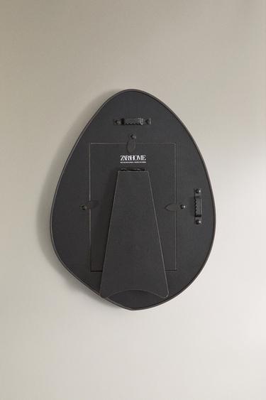 IRREGULAR-SHAPED PHOTO FRAME - Black by Zara - Image 4