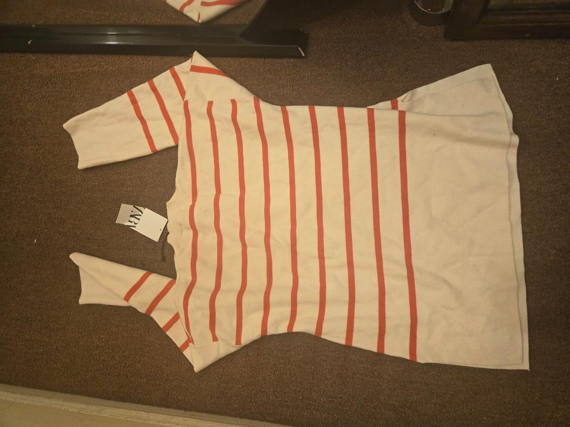 STRIPED SWEATER WITH AROUND NECK - Image 4