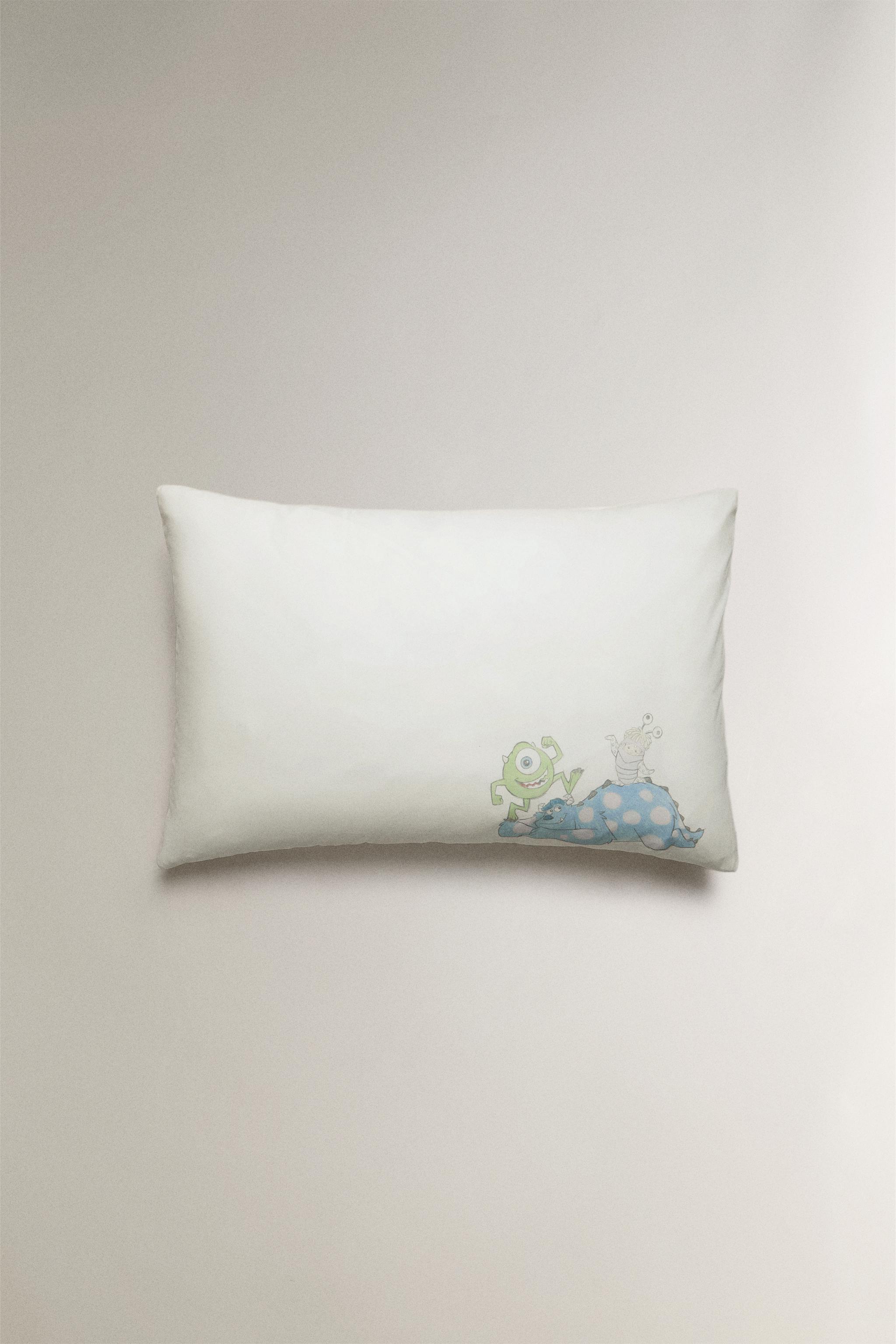 KIDS REVERSIBLE MONSTERS, INC. ©DISNEY/PIXAR PILLOWCASE
