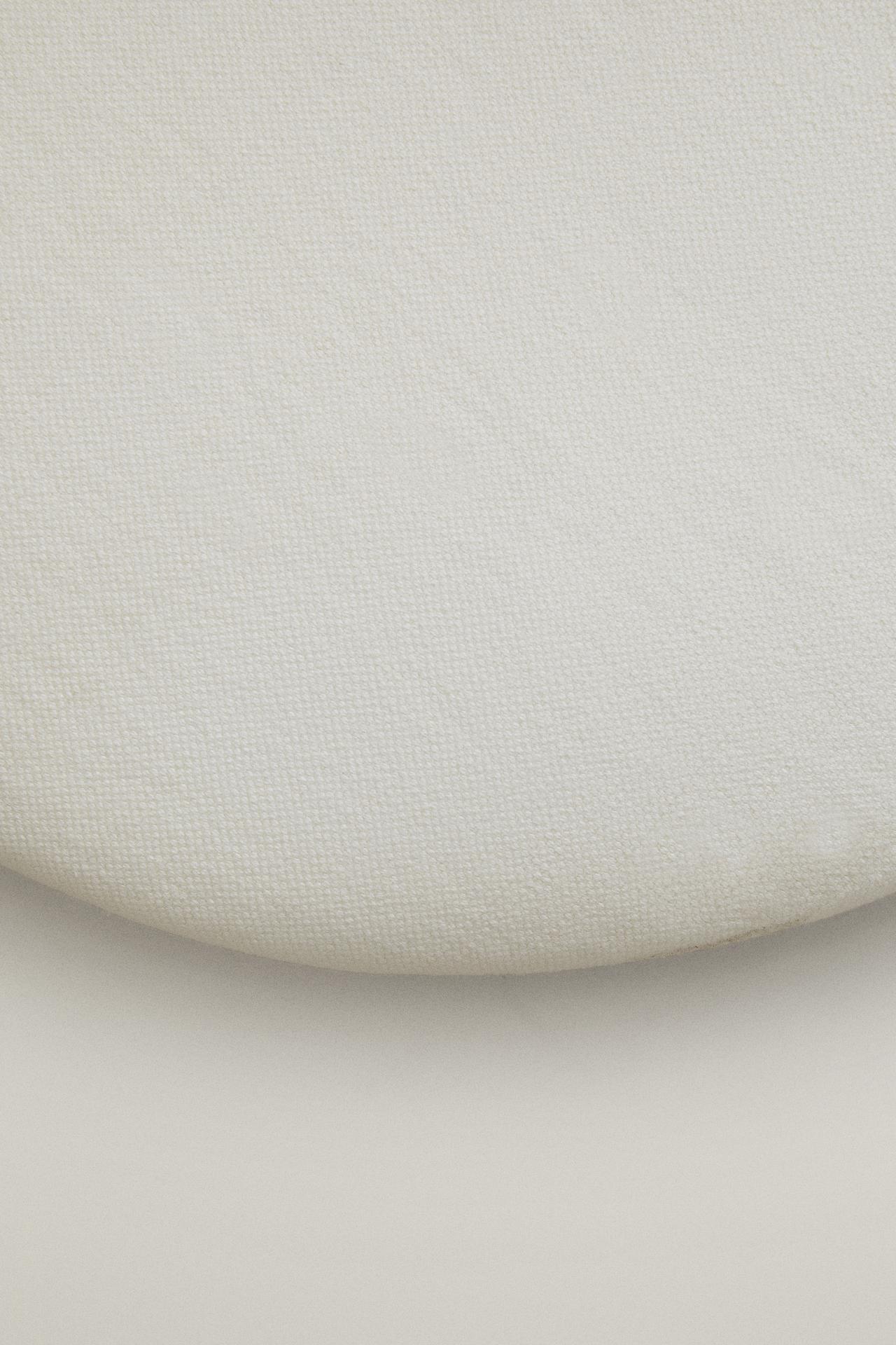 COTTON AND LINEN COUCH SEAT CUSHION — Oyster-white