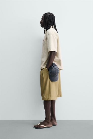 CHEMISE À CARREAUX AVEC INSCRIPTION BRODÉE - Écru de Zara - Image 3