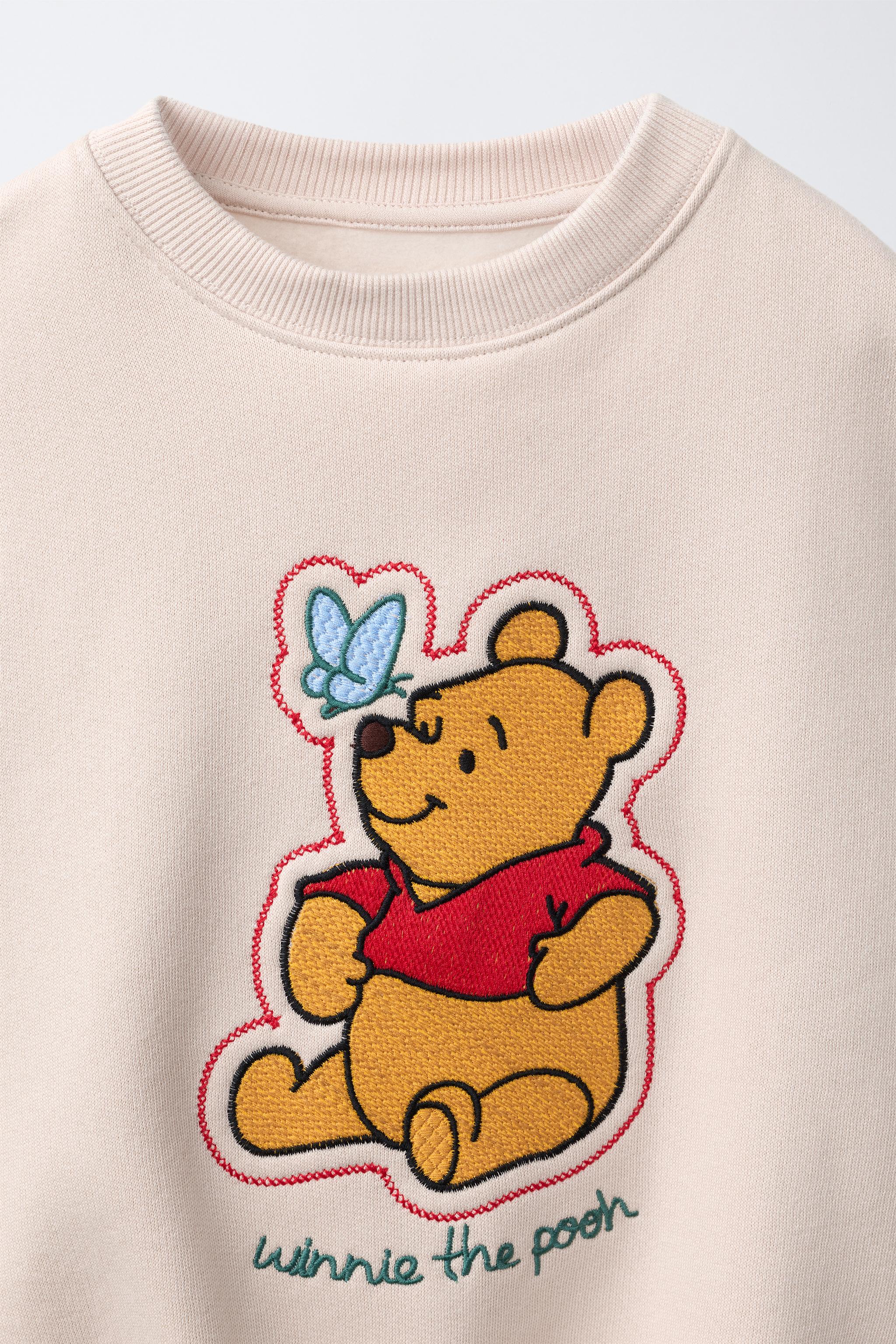 SUDADERA BORDADO WINNIE THE POOH © DISNEY