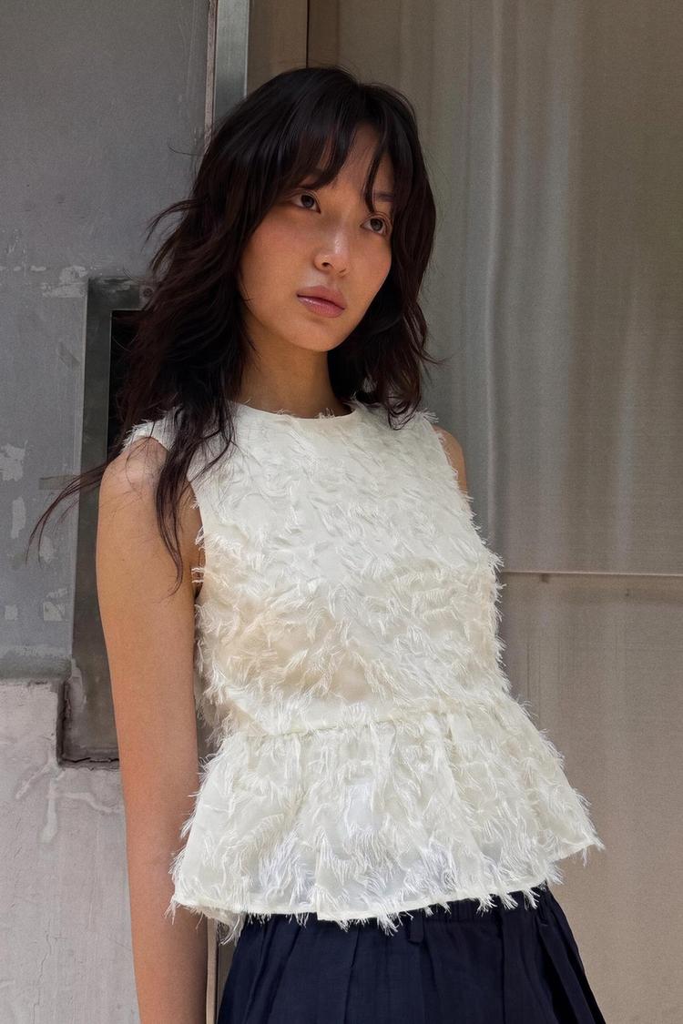 FRAYED PEPLUM BLOUSE