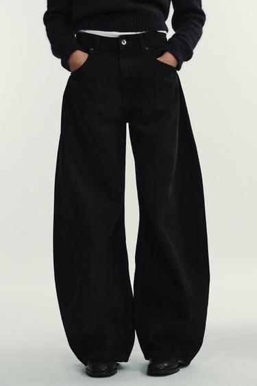 TRF OVERSIZE MID-WAIST JEANS - Black by Zara
