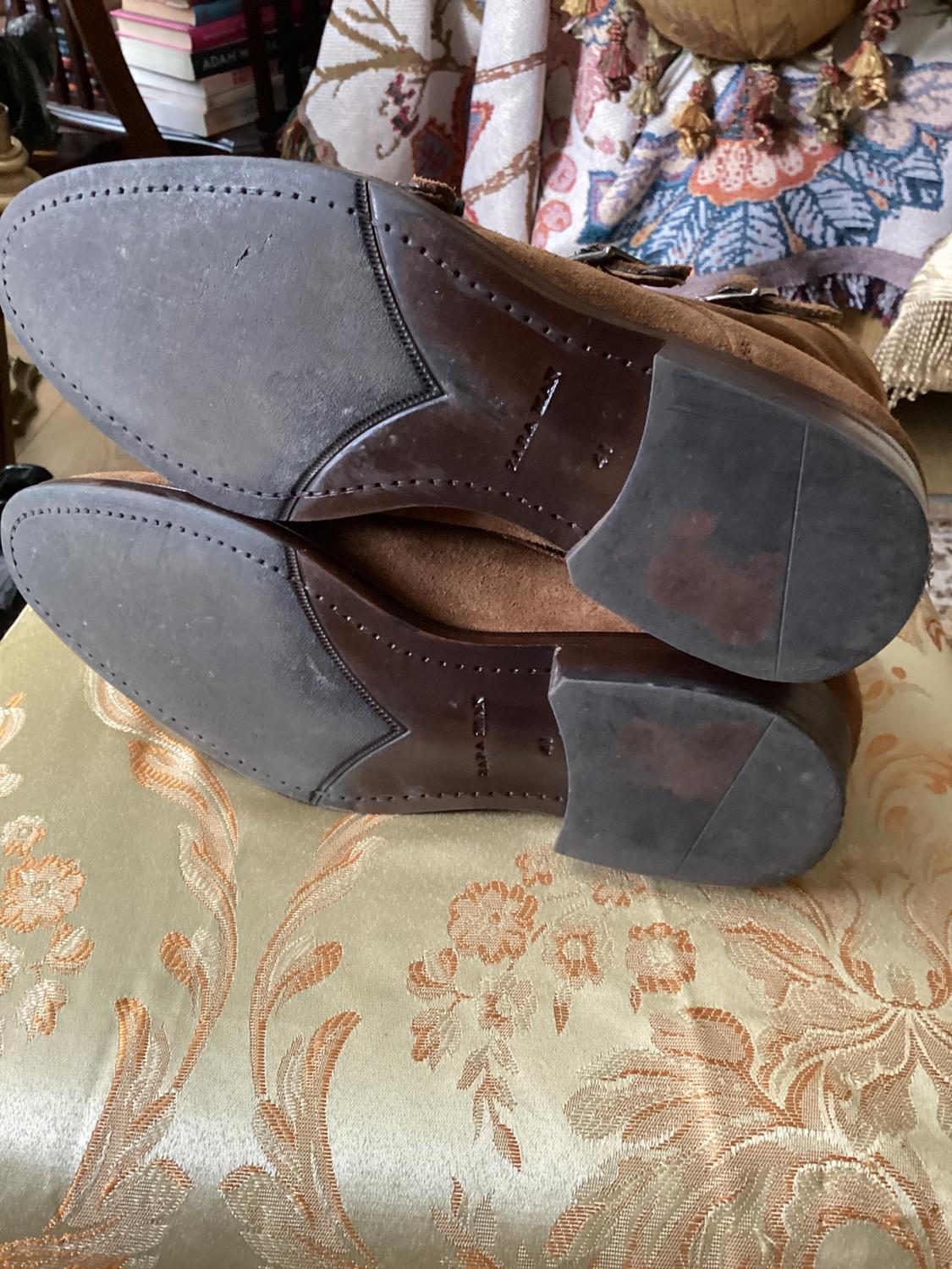 BROWN LEATHER BUCKLED ANKLE BOOTS - Image 5