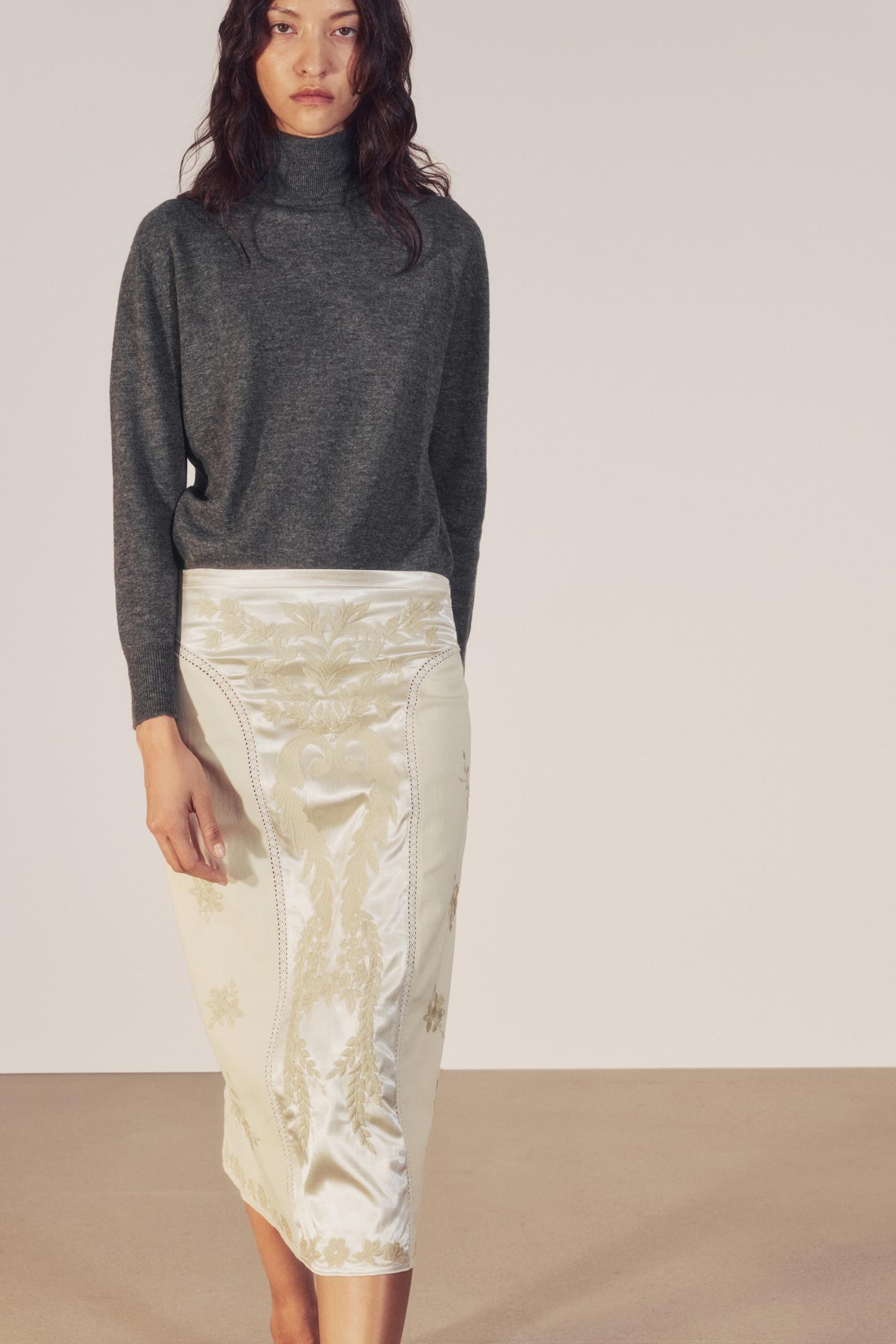 Женская юбка Zara ZW Collection Embroidered MIDI, цвет: Экрю — фото 4