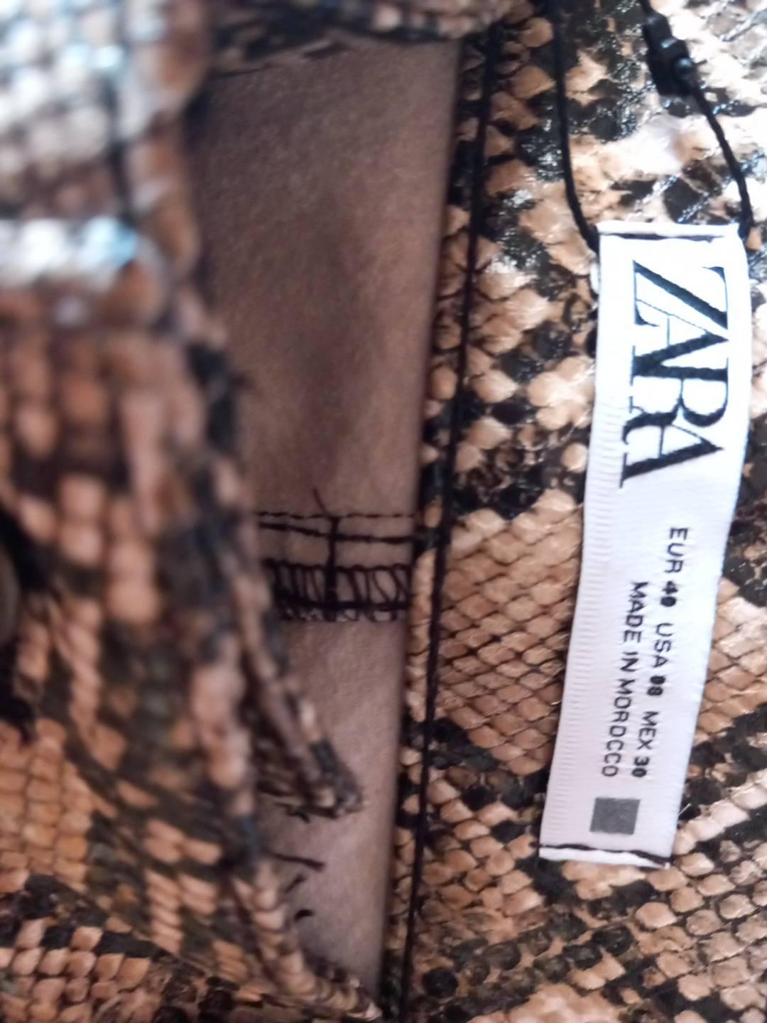FAUX LEATHER ANIMAL PRINT TROUSERS - Image 3