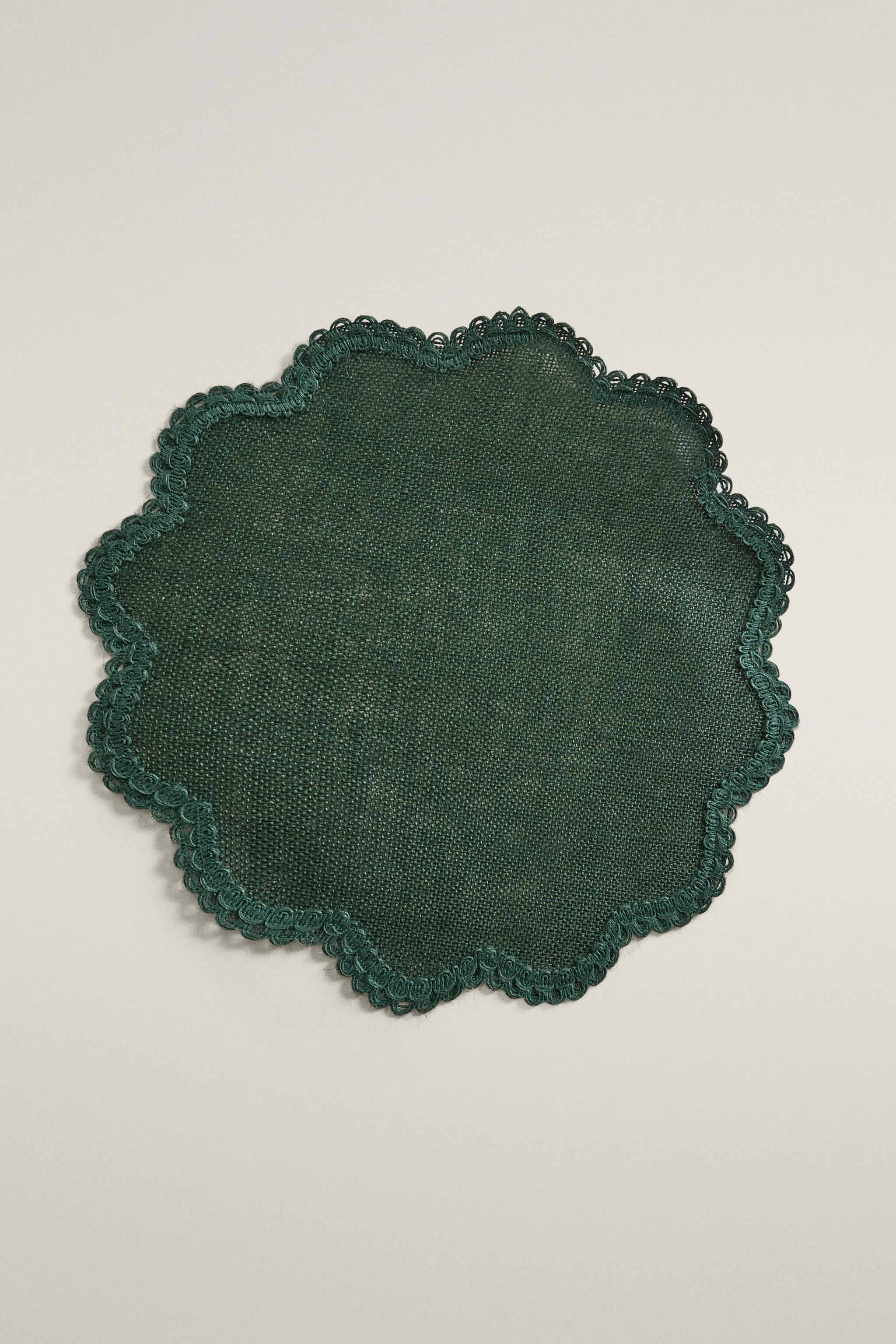 CHRISTMAS JUTE CROCHET PLACEMAT