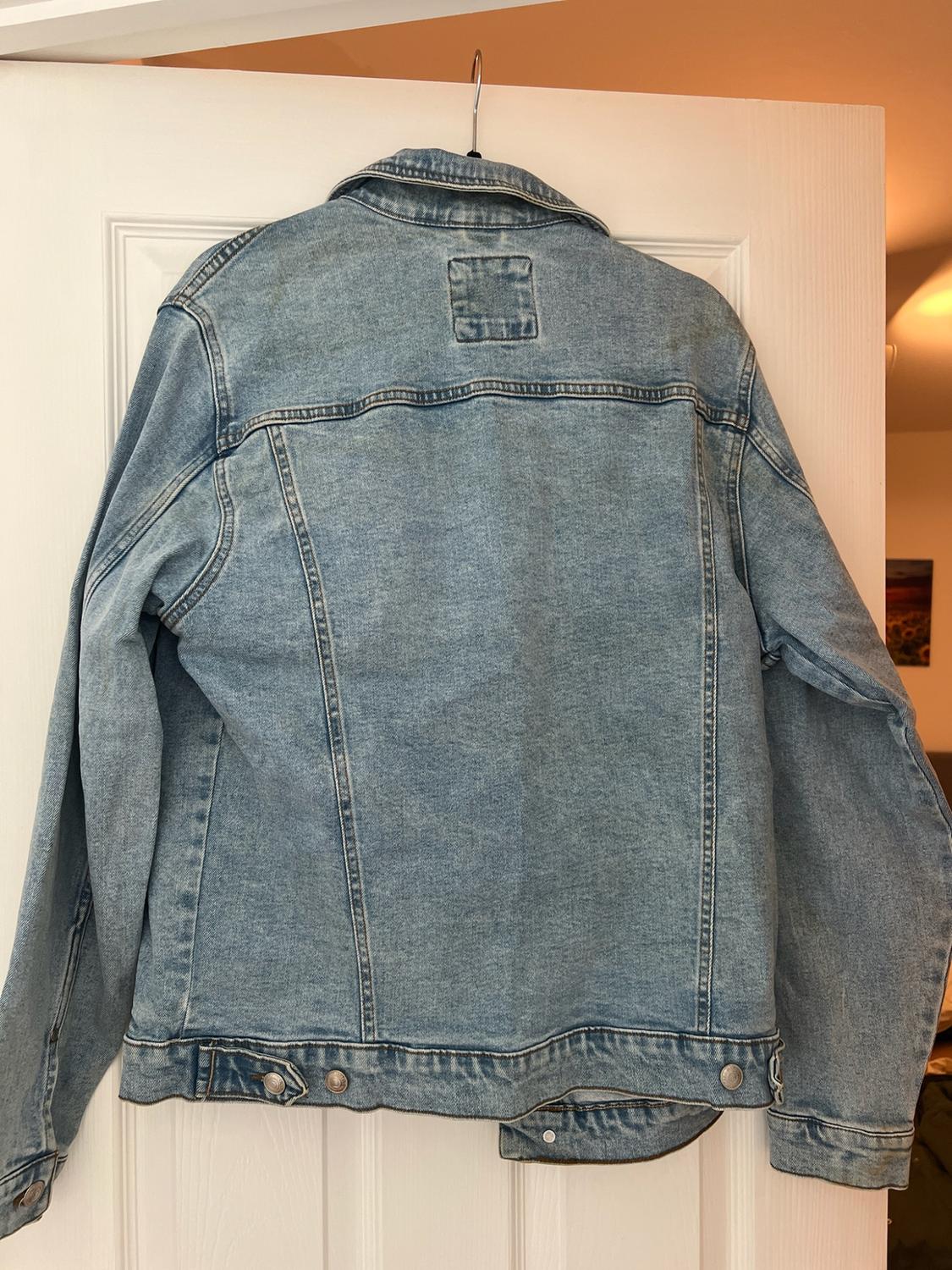 BASIC DENIM JACKET - Image 2