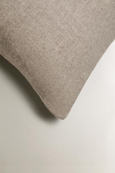 CASHMERE CUSHION COVER - Beige by Zara - Image 3