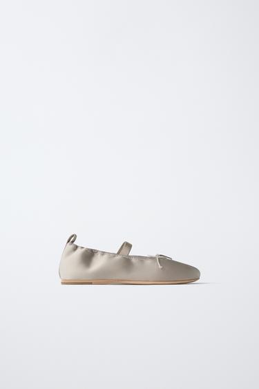 LIMITED EDITION BOW BALLET FLATS - Grey by Zara
