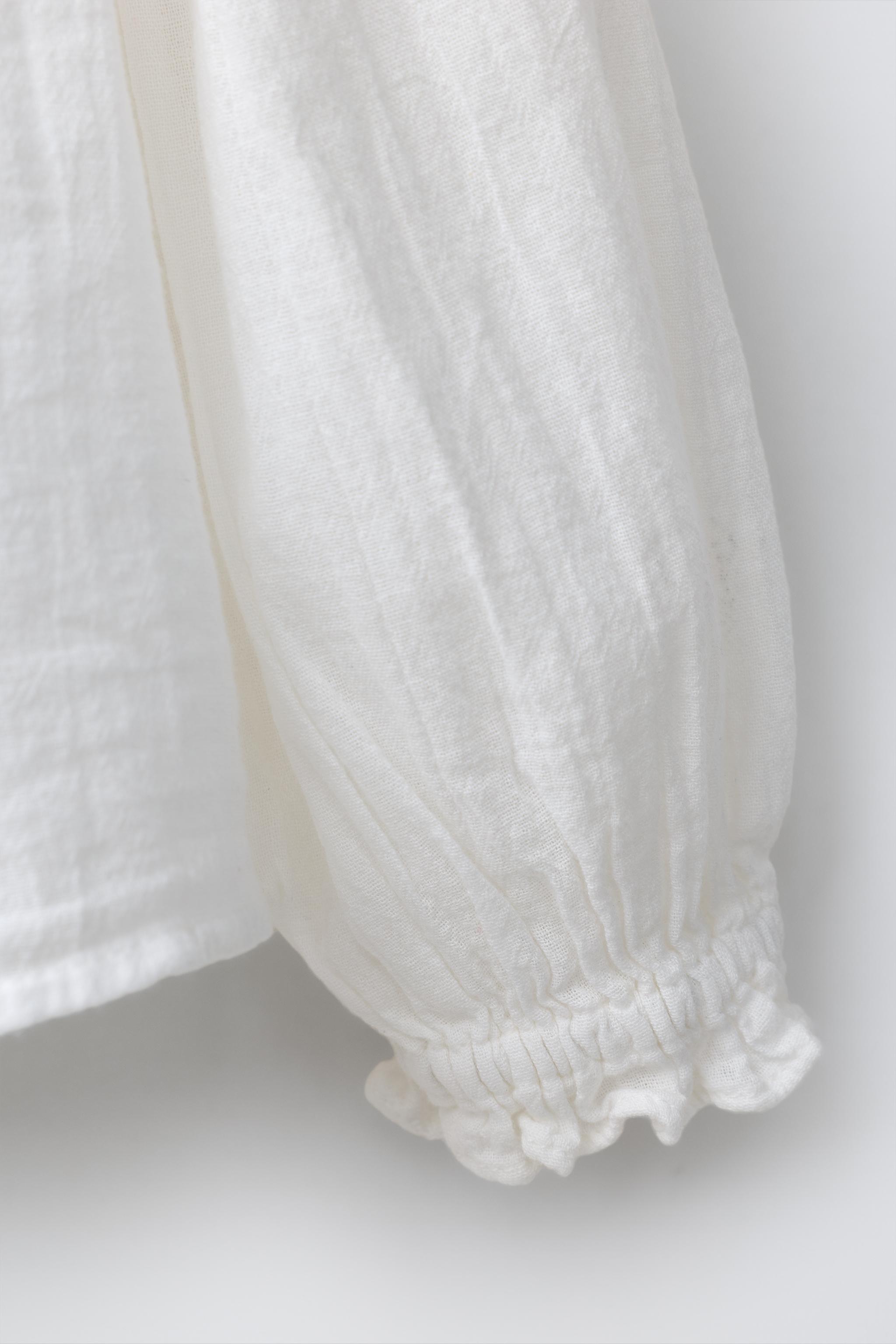 Детские рубашки Zara EMBROIDERED PINTUCK ROMANTIC SHIRT — фото 4