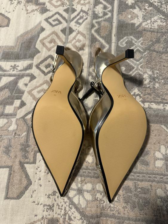 METALLIC SLINGBACK HEELS - Image 2