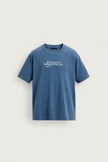 CAMISETA LAVADA TEXTOS - Celeste de Zara