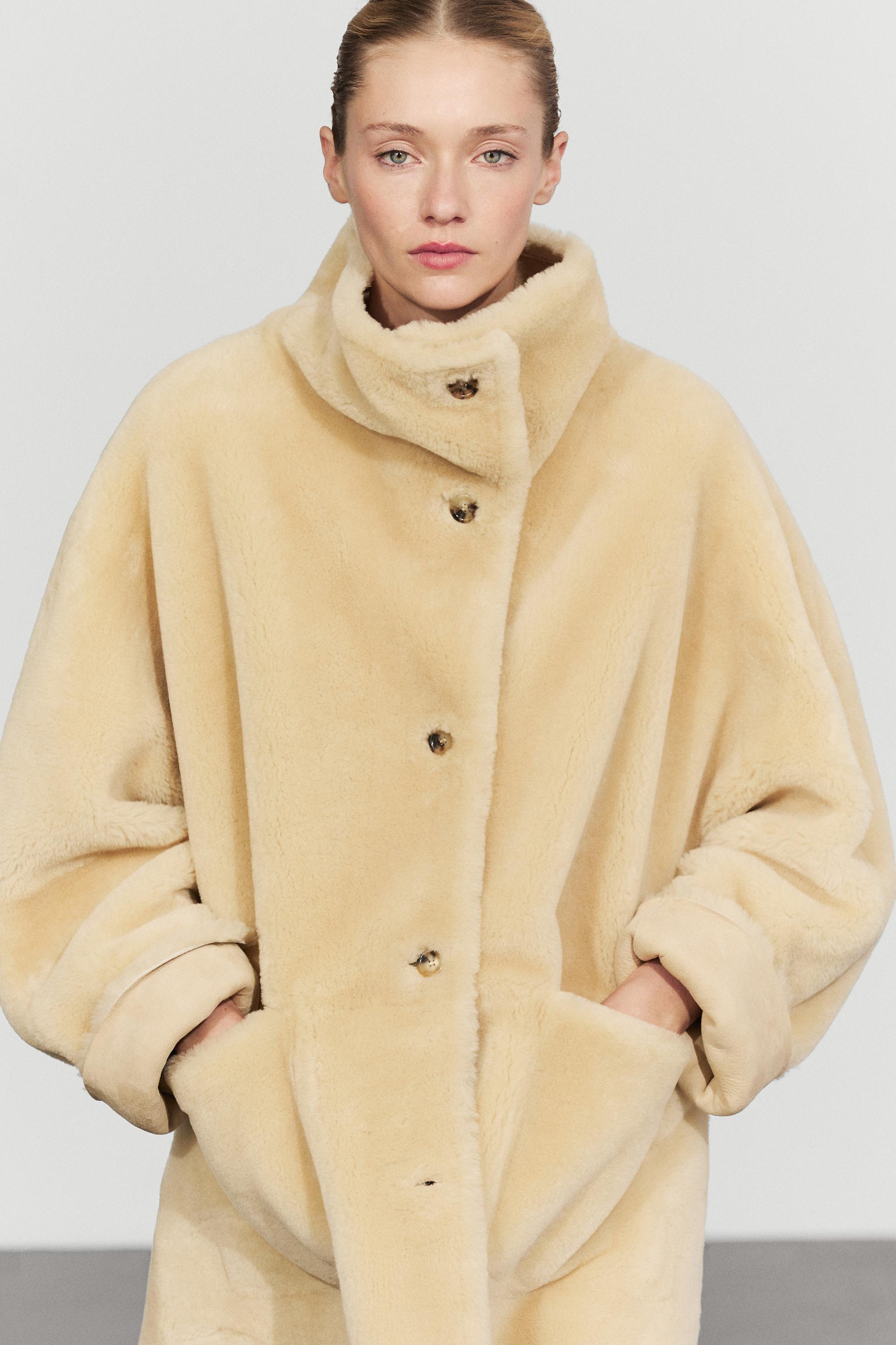 Reversible fur leather coat — Ecru