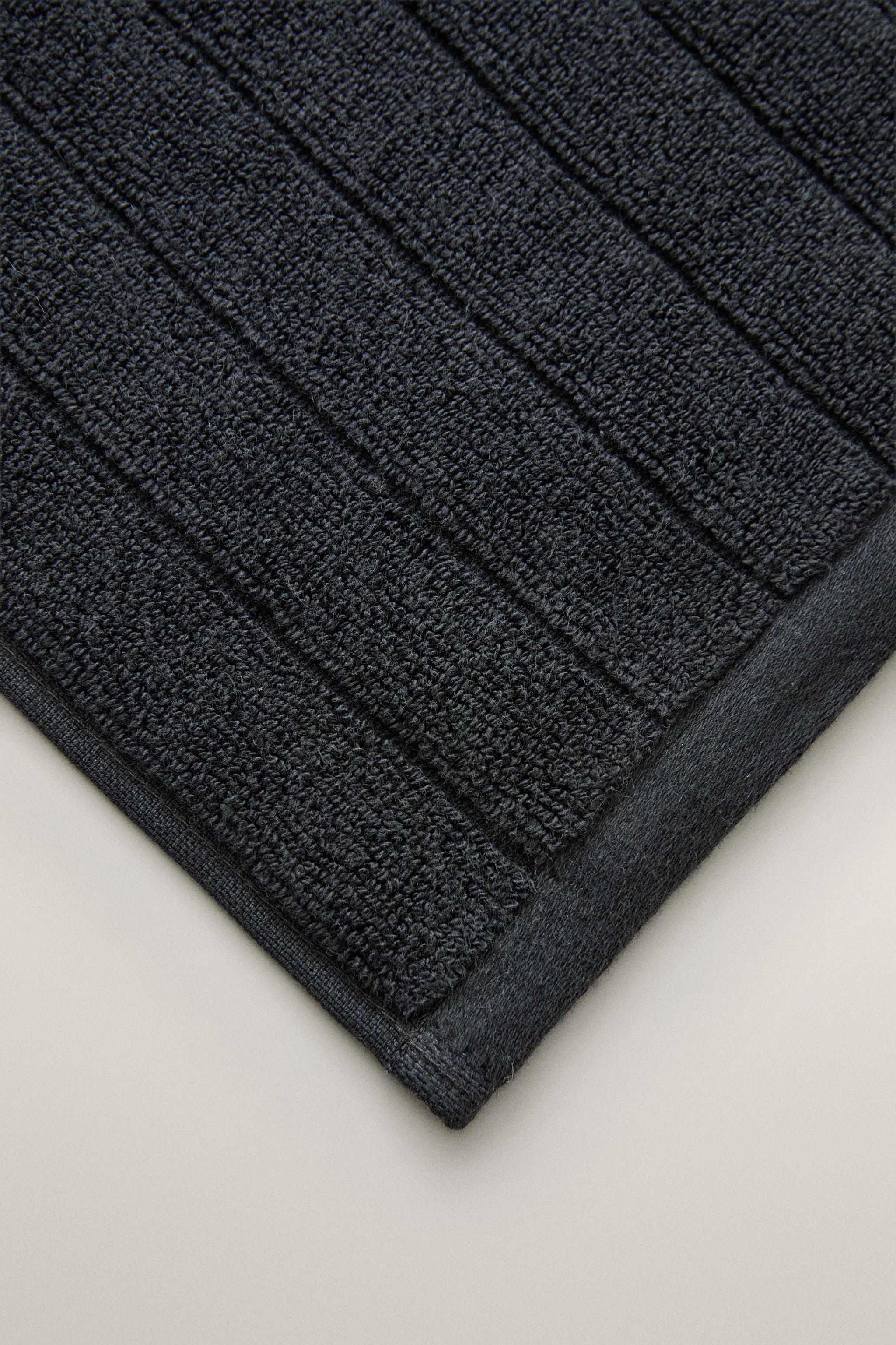 RICE STITCH BATH MAT