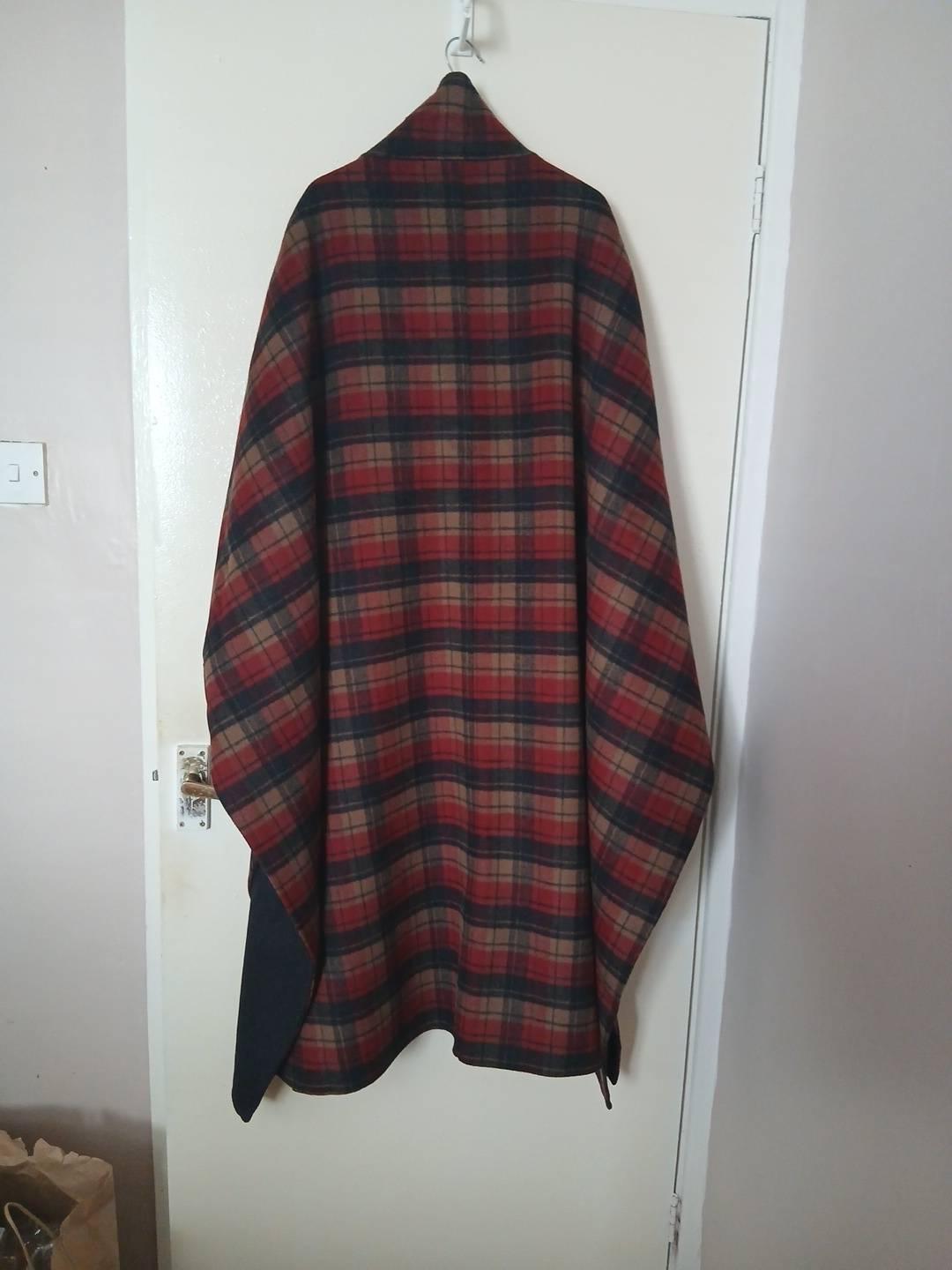 ZW COLLECTION LIMITED EDITION WOOL BLEND CHECK CAPE - Image 2