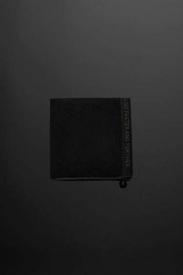 LARGE WORKOUT TOWEL - Black by Zara - Image 1