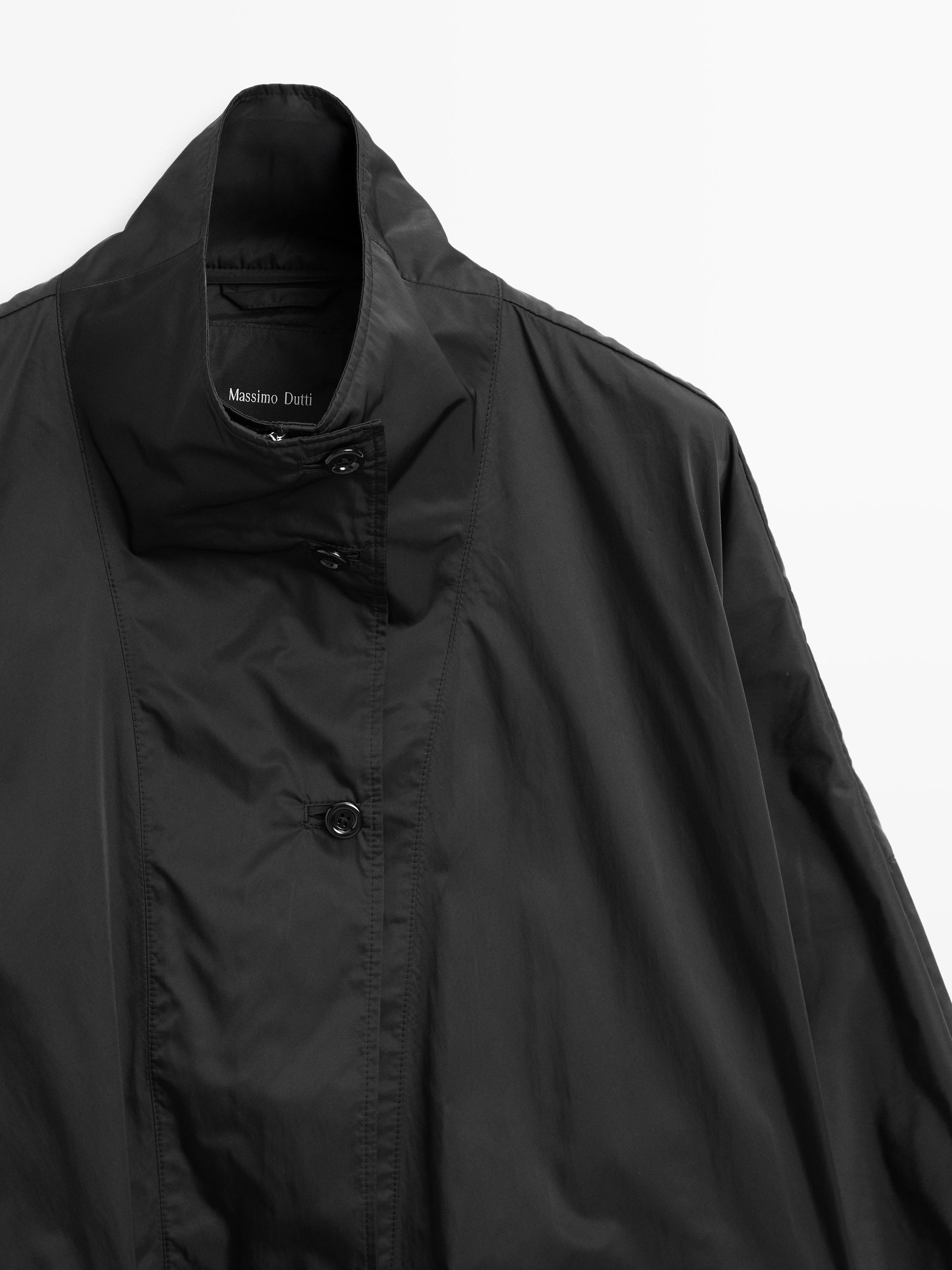 Bomber jacket with pocket details
