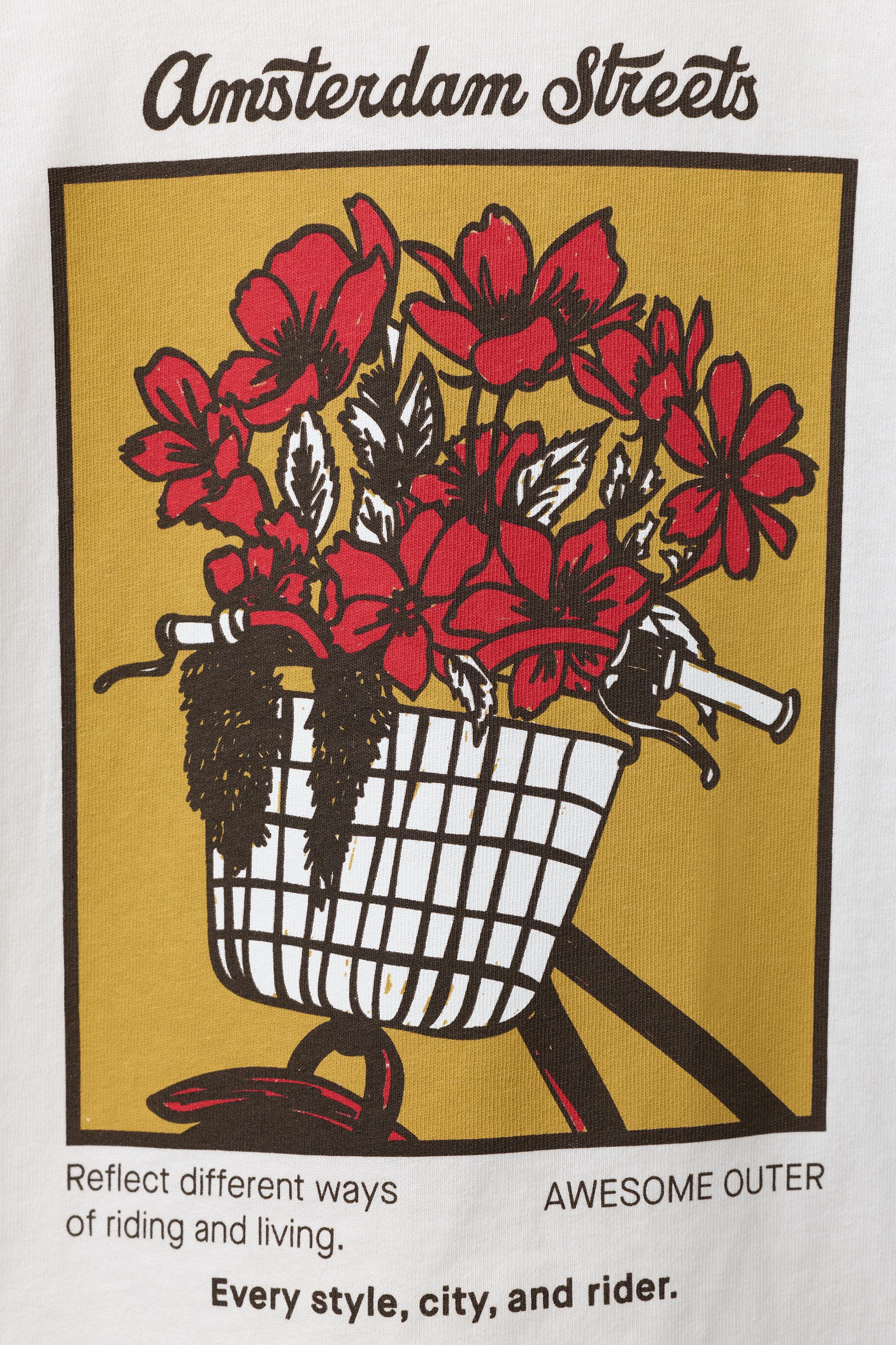 EMBROIDERED FLORAL T-SHIRT