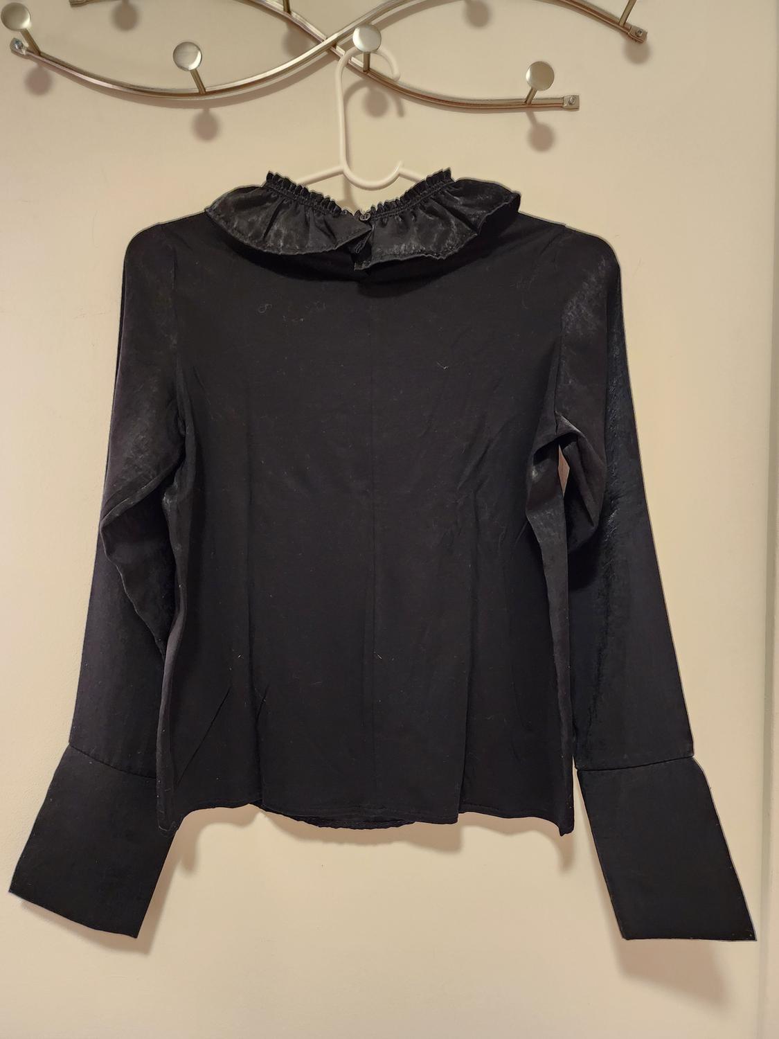 BLACK STAIN EFFECT TOP - Image 3