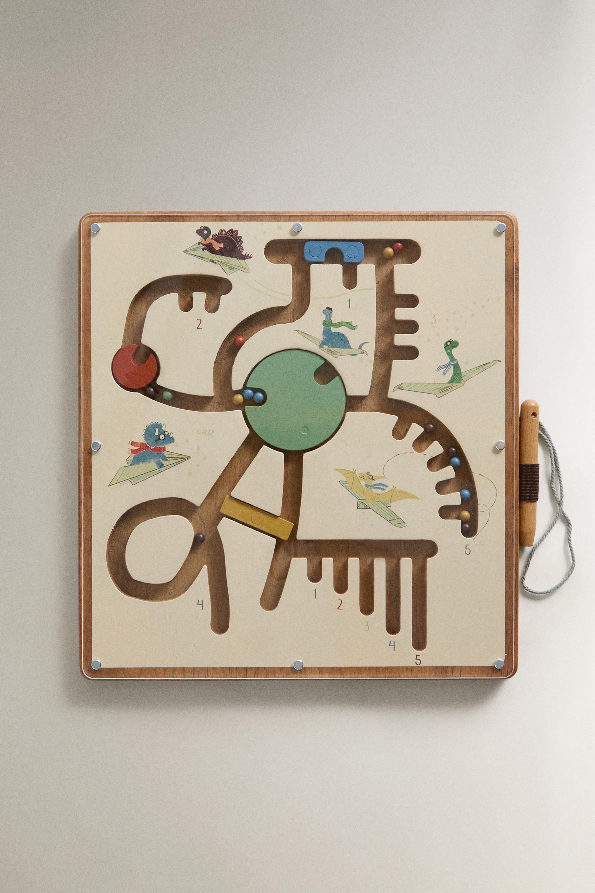CHILDREN’S MAGNETIC DINOSAUR CHALKBOARD TOY — Light beige