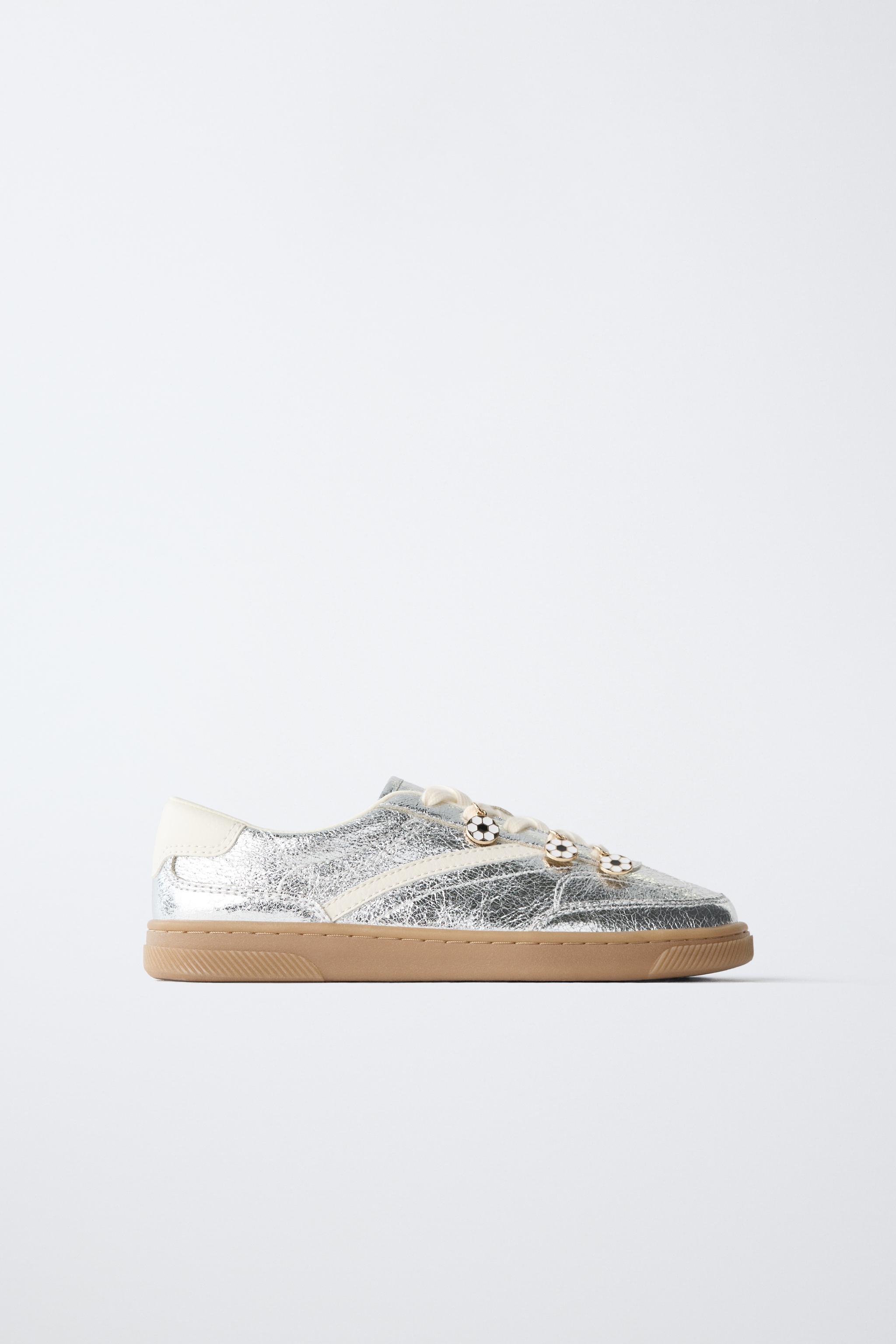 METALLIC SNEAKERS — Silver