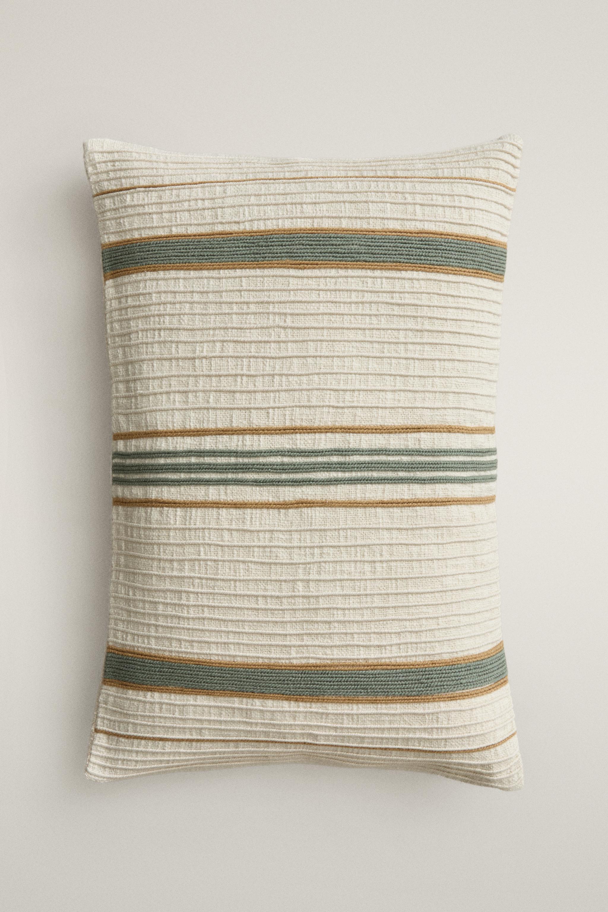 STRIPED THROW PILLOW COVER — Ecru