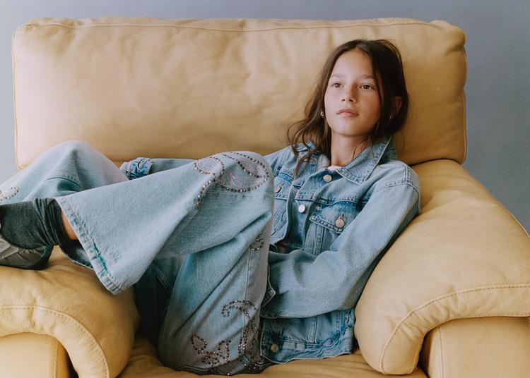 WIDE-LEG STUDDED JEANS — Blue