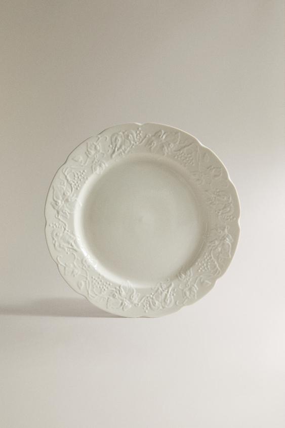 ZARA GRAPE PORCELAIN DINNER PLATE