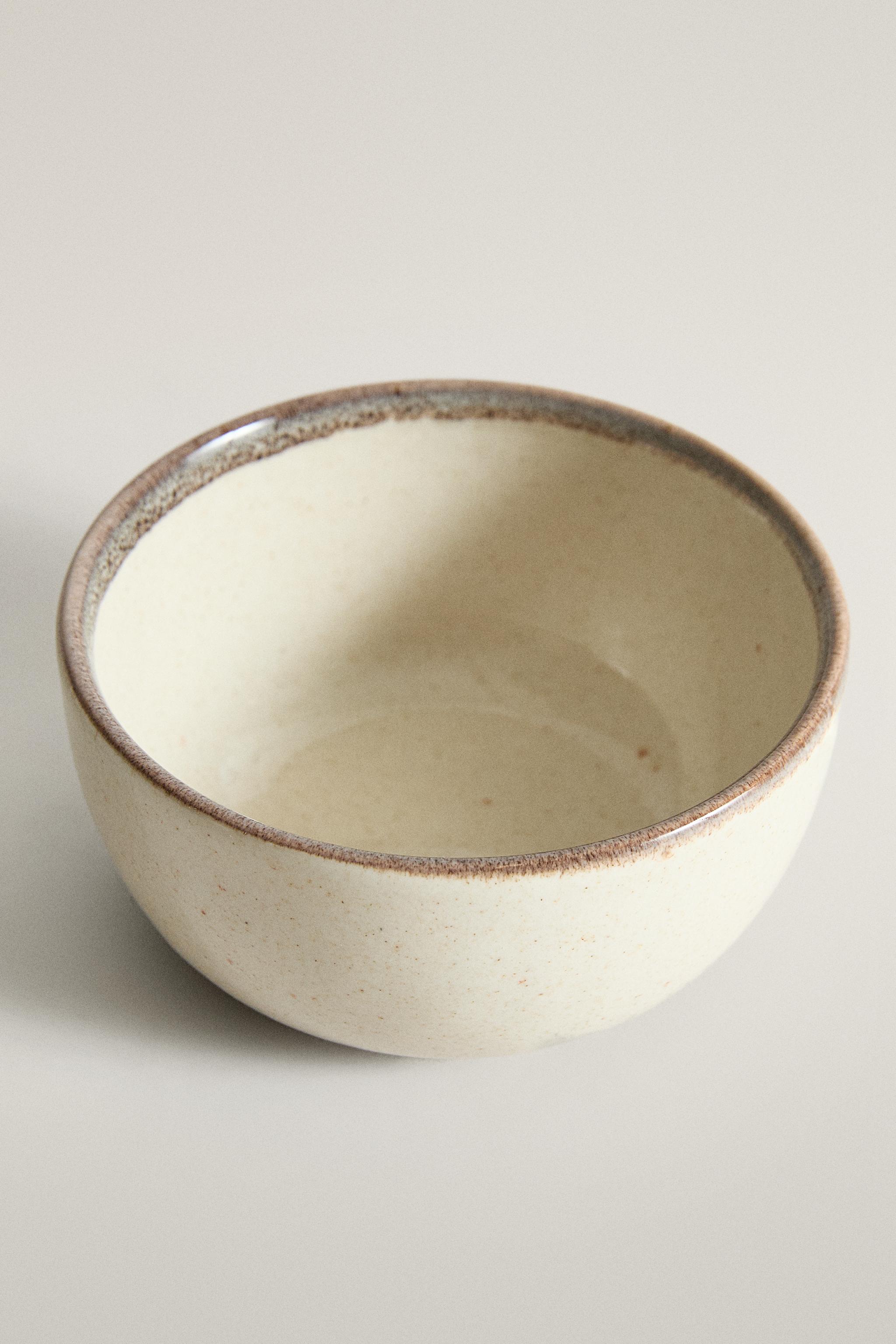 STONEWARE SNACK BOWL