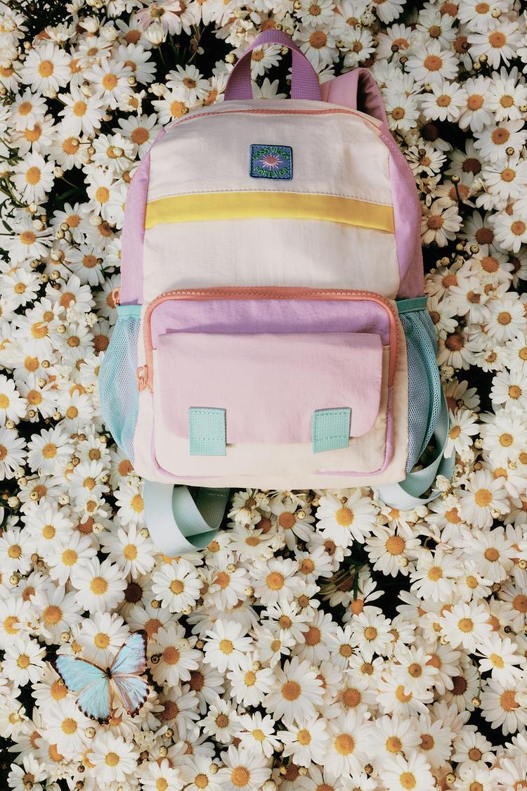 MOCHILA MULTICOLOR