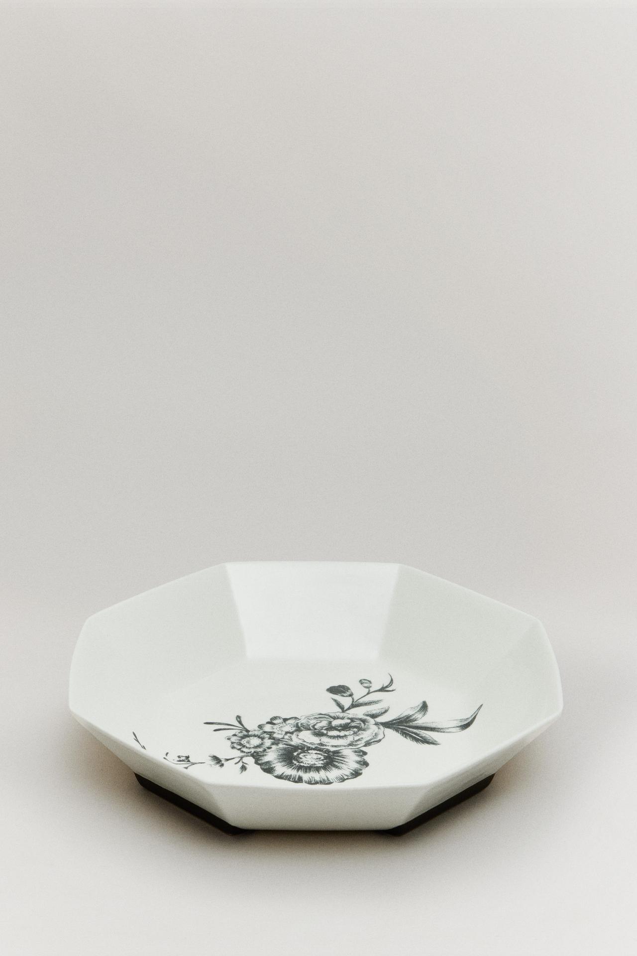 THE SKY OCTAGONAL DEEP PLATE — White