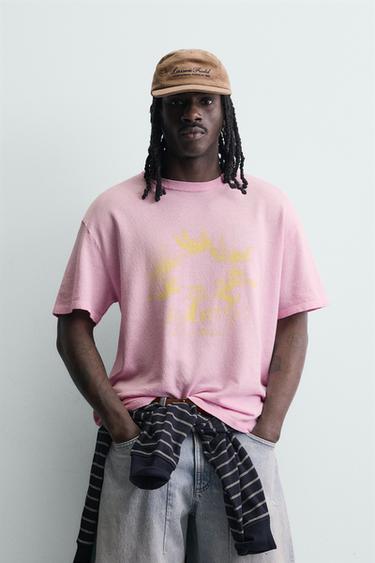 تيشرت محاك بطبعة متباينة - وردي الخاص بـ Zara