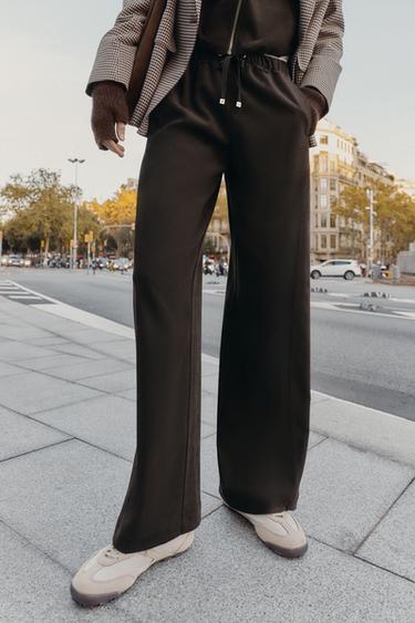WIDE-LEG TROUSERS WITH ELASTIC WAISTBAND - Dark brown by Zara