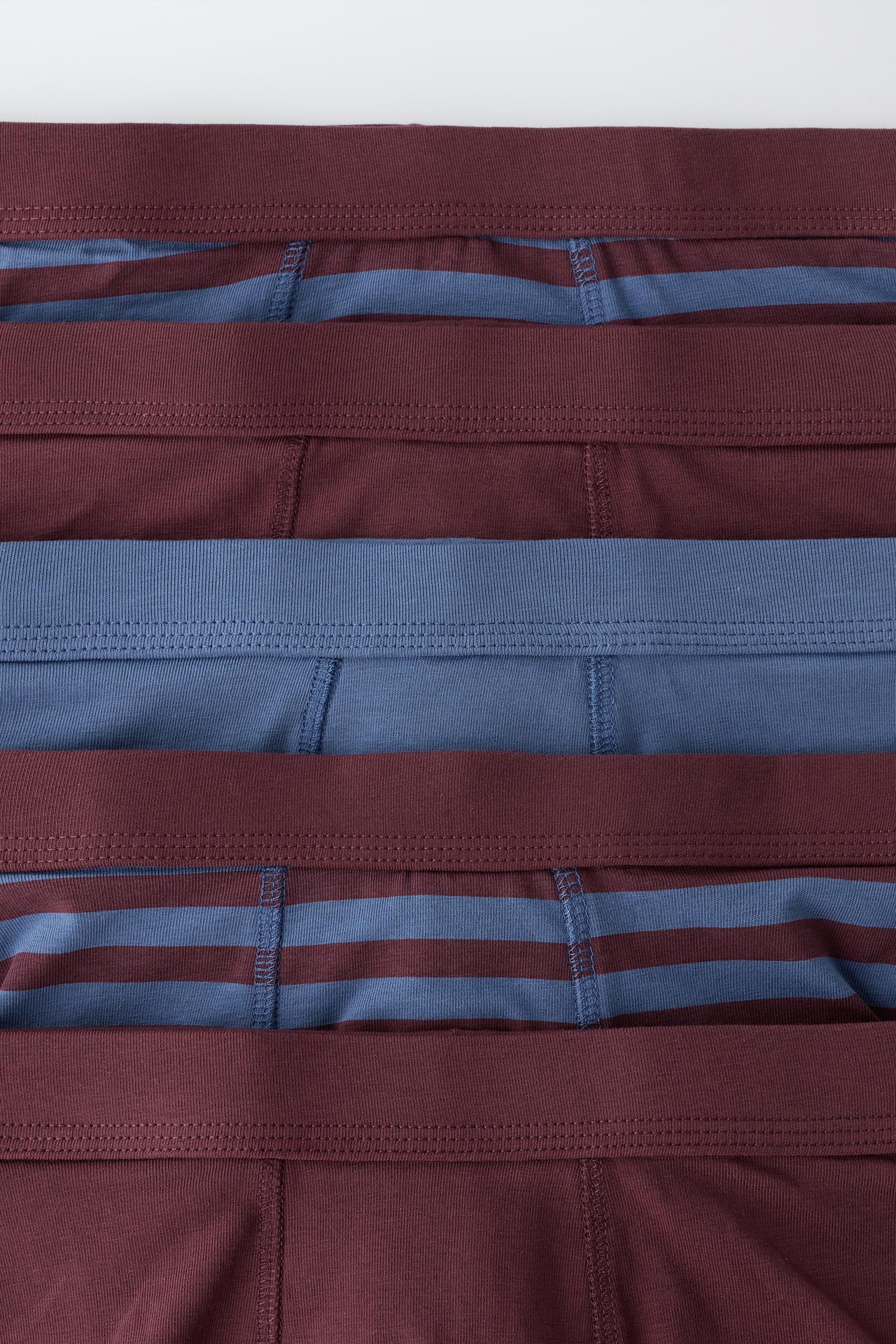 AGES 6-14 / 5-PACK PLAIN AND STRIPED BOXERS — Burgundy