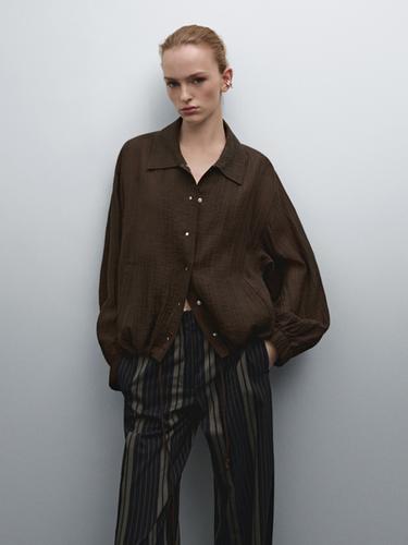 Chaqueta bomber fluida - Marrón de Zara