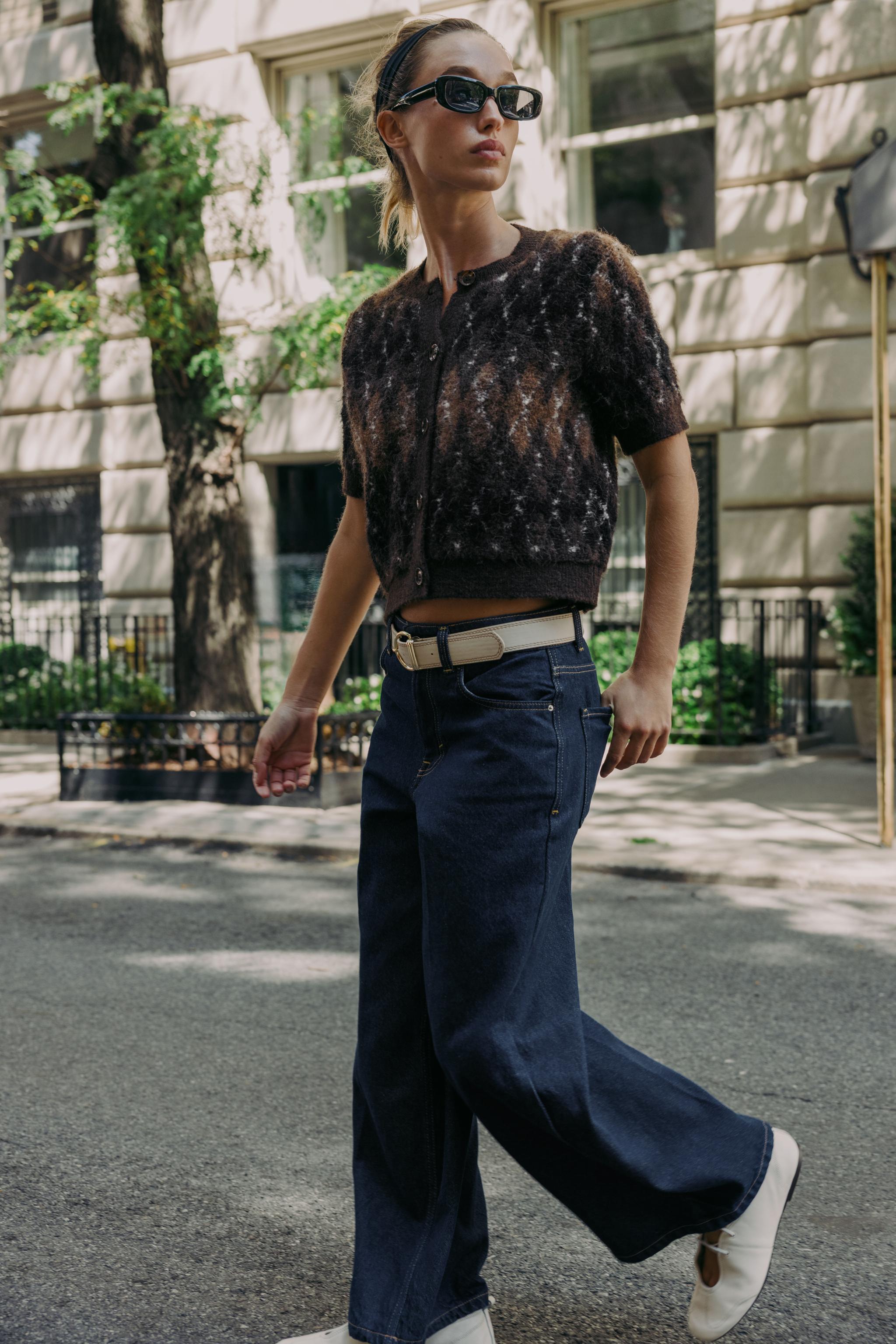 ZARA　ショートスリーブニットジャケット ZARA 完売ステッチ入りショートスリーブニットジャケット - メルカリ